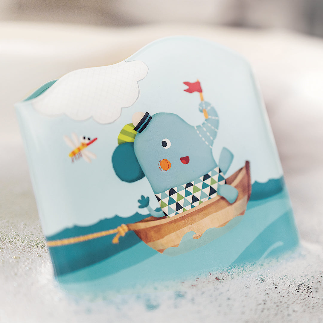 Water Fun with Captain Lolo! Folding Bath Book